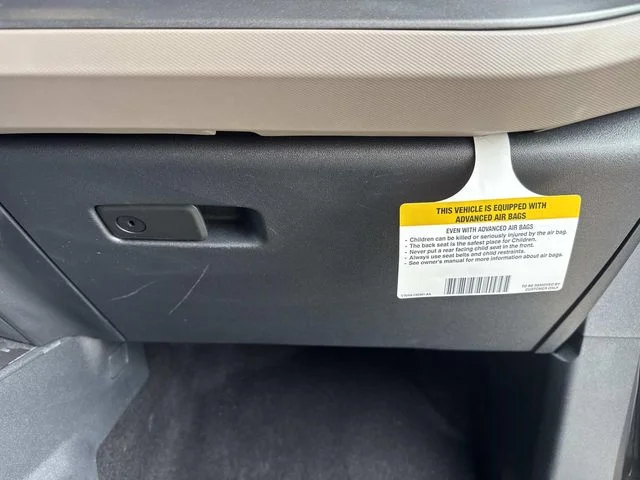 Certified Used 2024 Gray Ford Wildtrak image 25