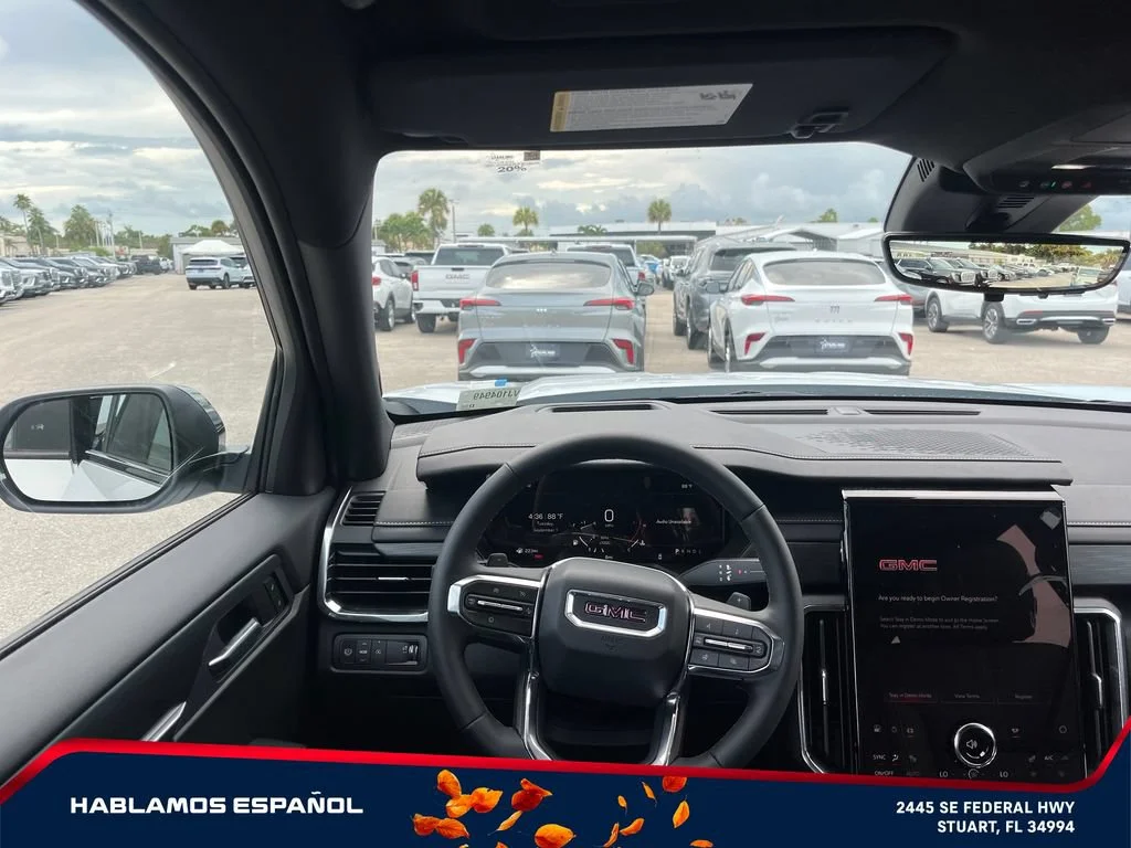 New 2027 Glacier White Tricoat GMC Elevation image 14