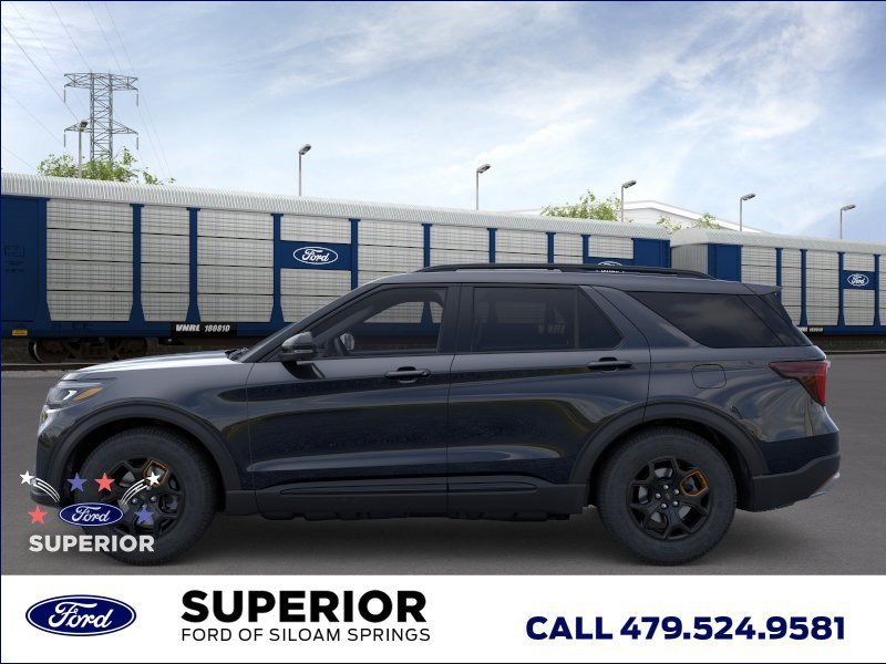 New 2026 Agate Black Metallic Ford Tremor image 3