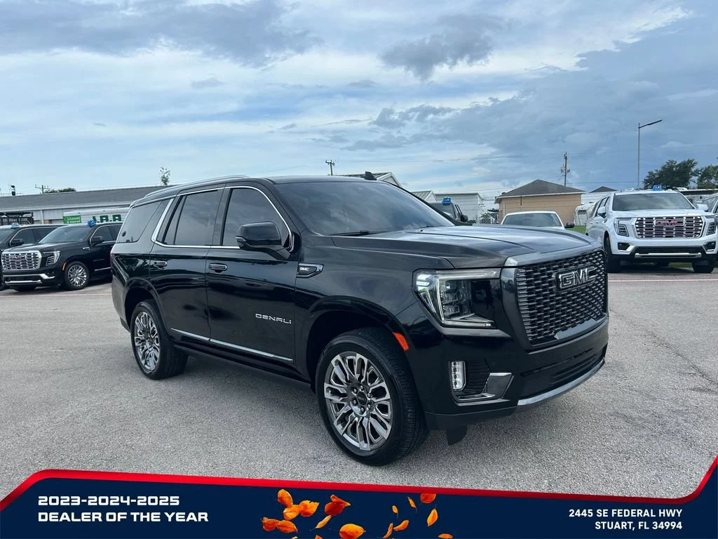 2023 GMC Yukon Denali Ultimate - Photo 2