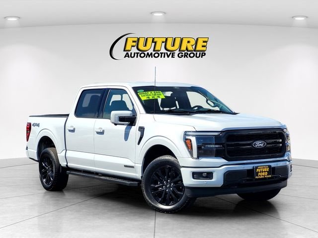 Used 2025 White Ford Lariat image 1