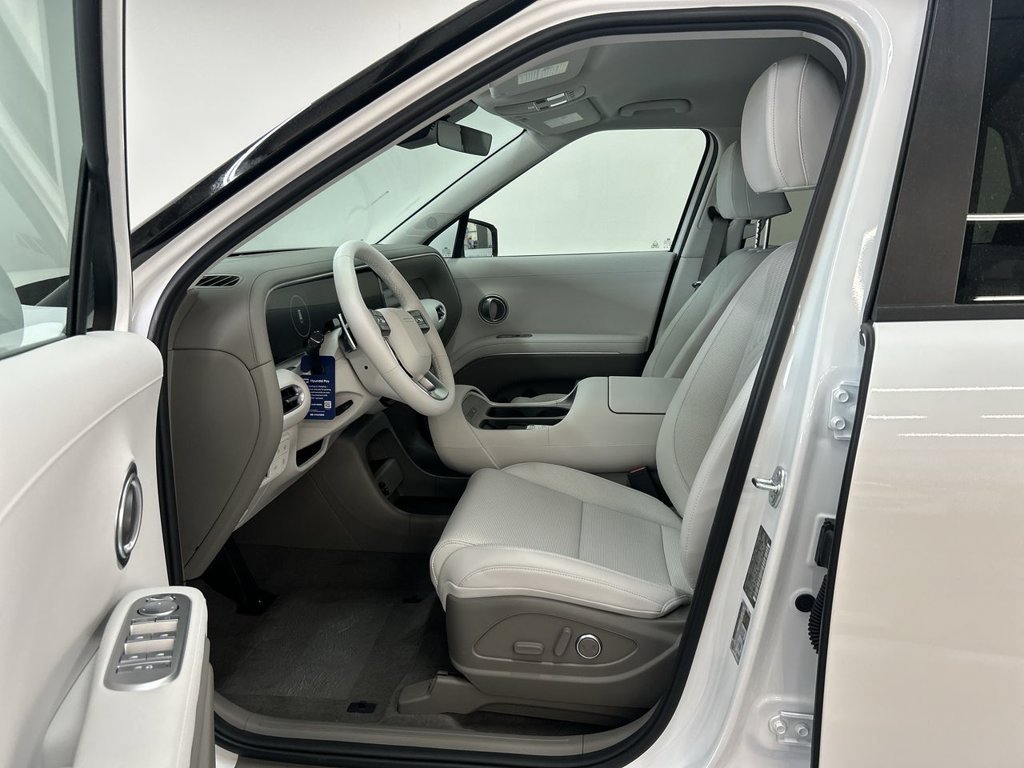 New 2026 White Pearl Hyundai SEL 8P image 12