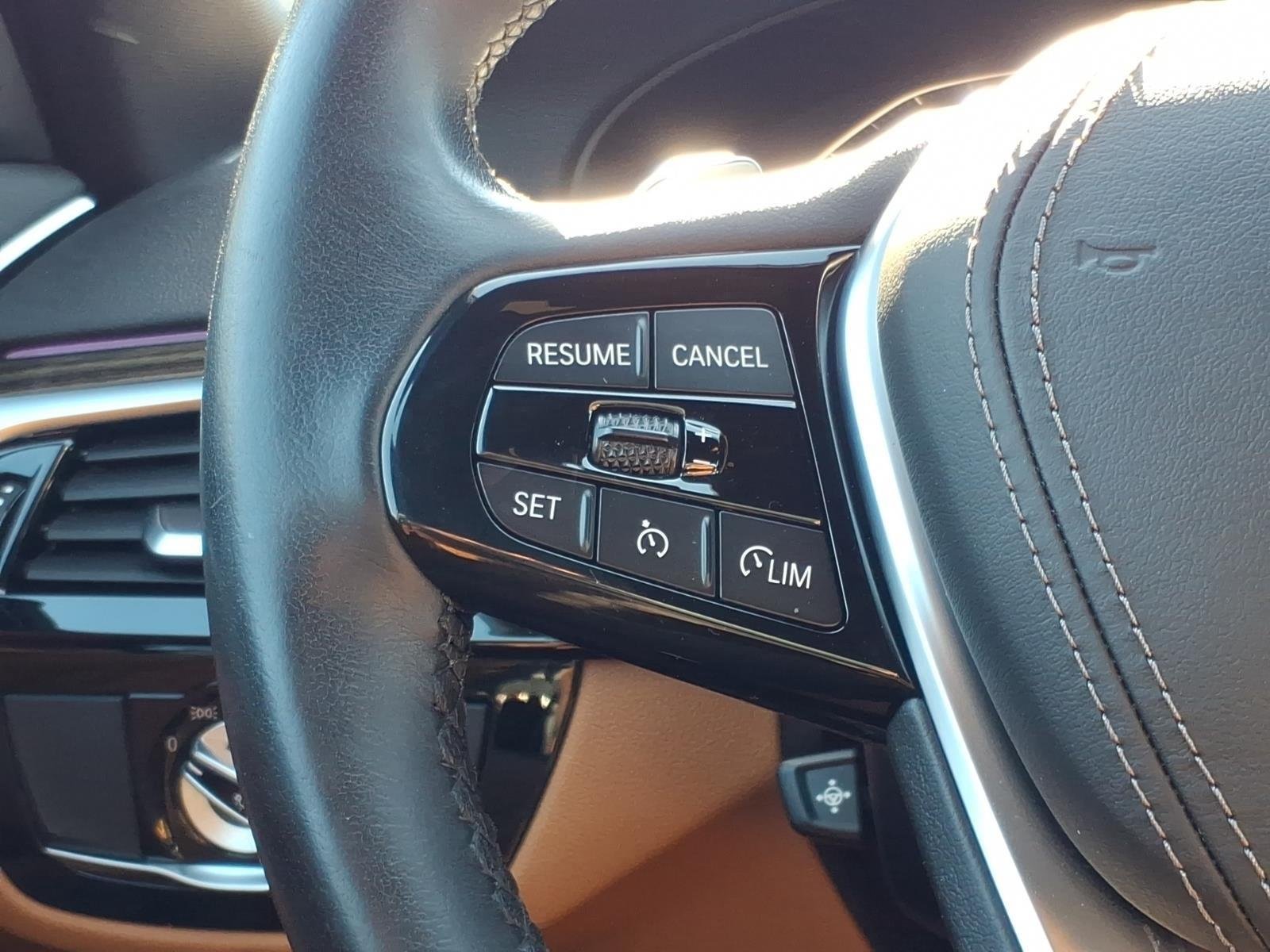 Used 2021 Alpine White BMW 530i image 26