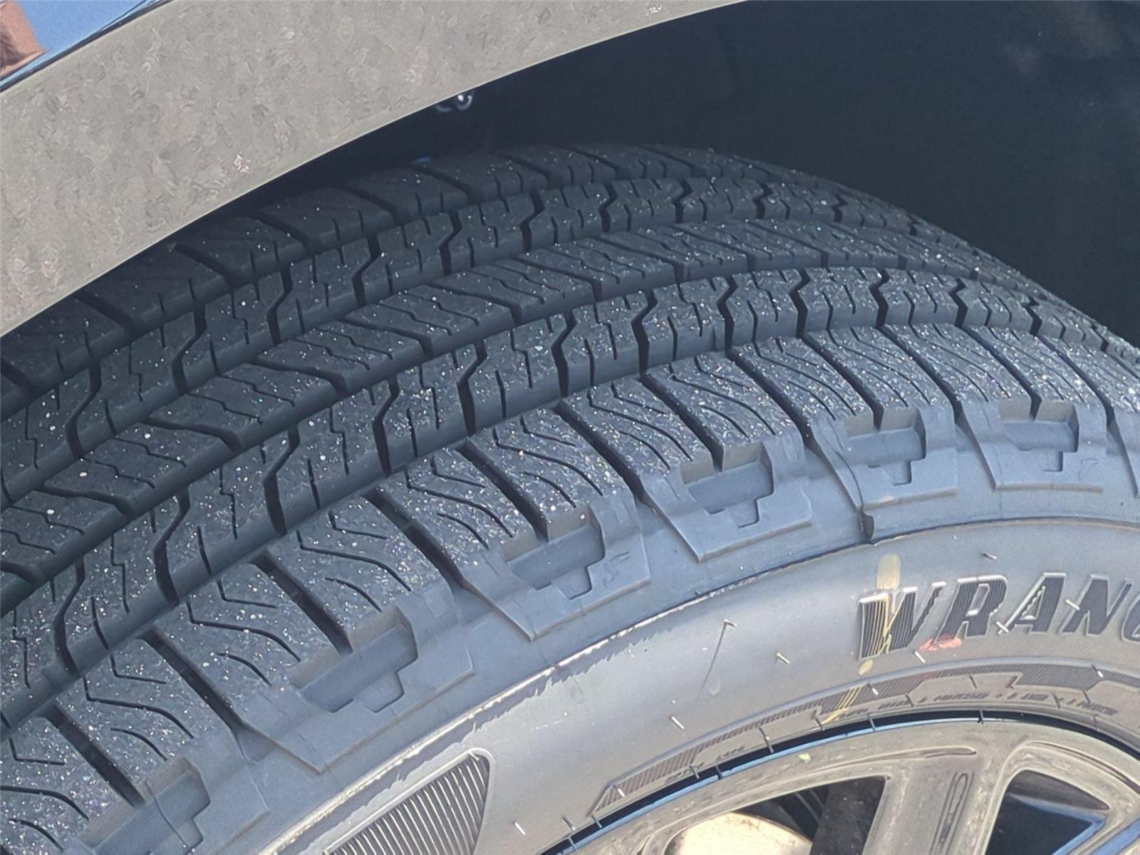 New 2026 Shadow Black Ford XLT image 13