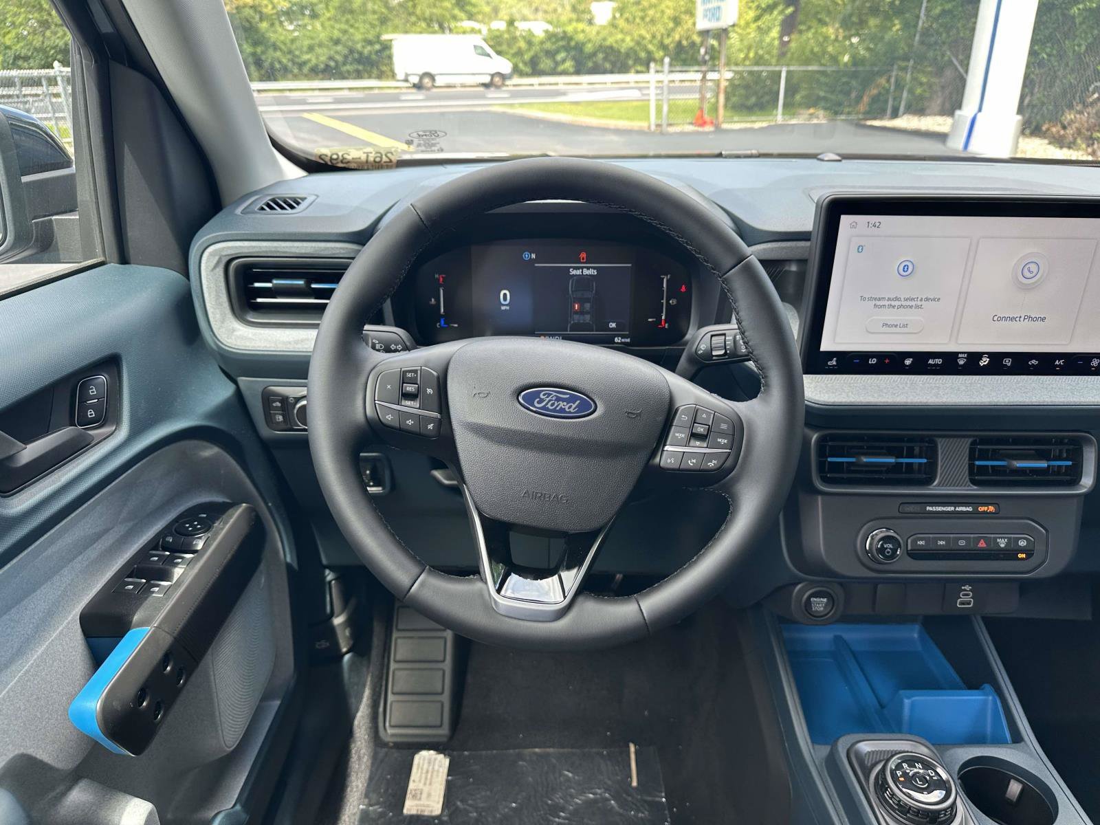 New 2026 Carbonized Gray Metallic Ford XLT image 10