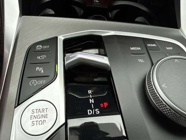 Used 2025 Gray BMW M440i image 29