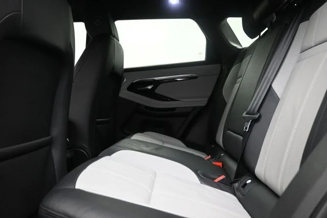 Used 2020  Land Rover First Edition image 11