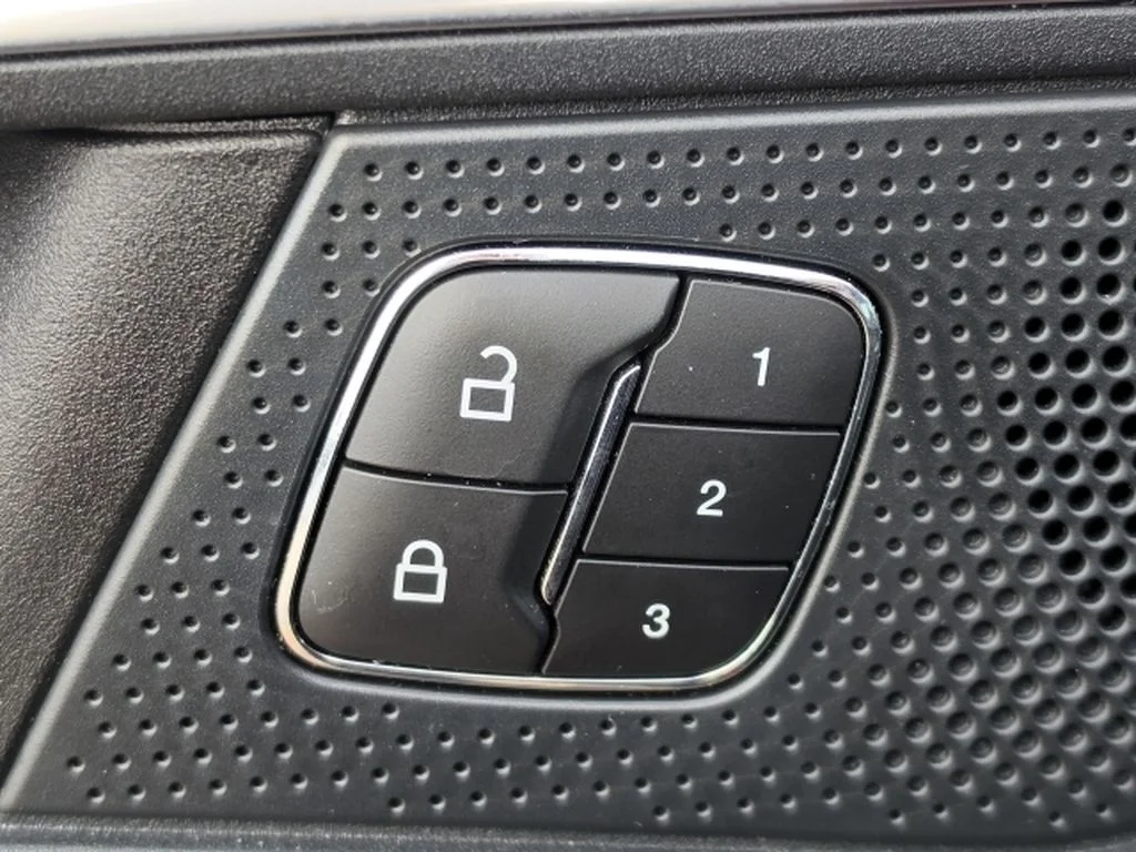 2024 Ford Edge ST - Photo 13