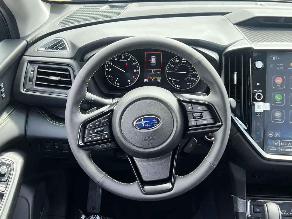 Used 2025 Ice Silver Metallic Subaru Onyx Edition Touring image 12