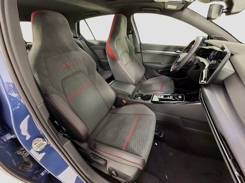 2026 Volkswagen Golf GTI SE - Photo 31