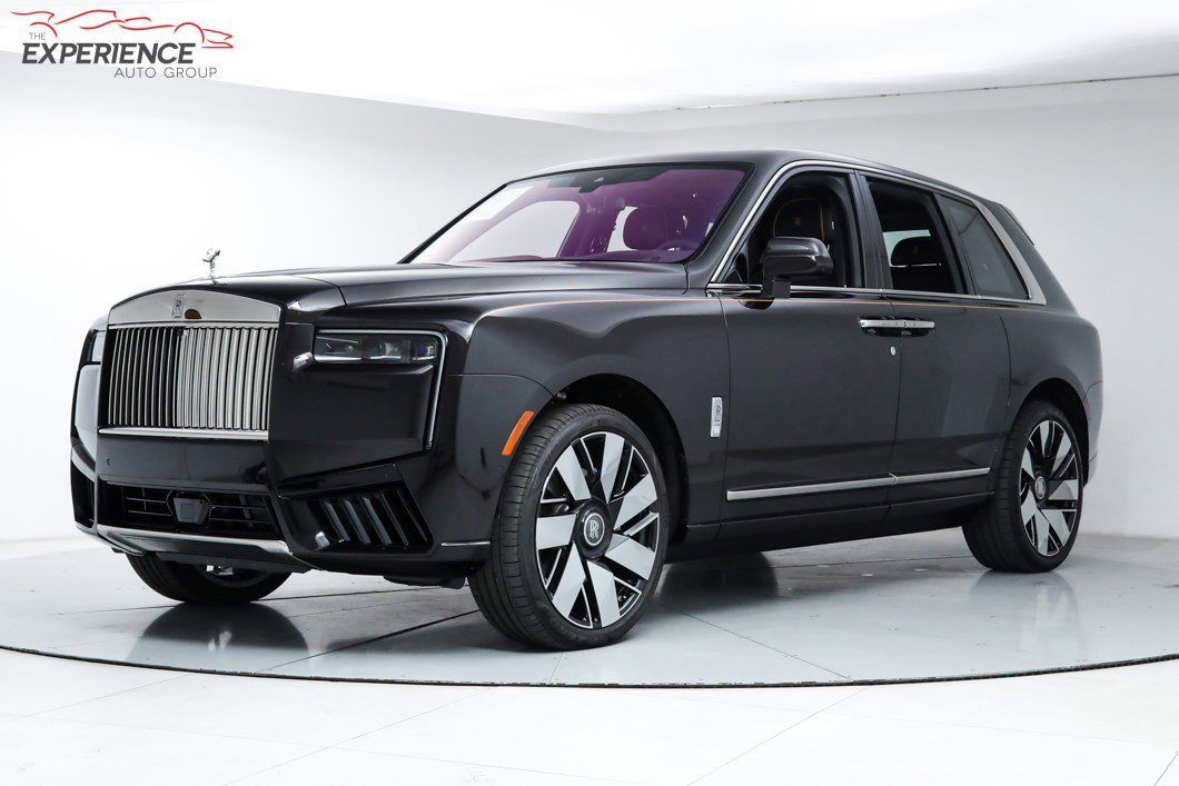 2025 Rolls-Royce Cullinan -'s photo