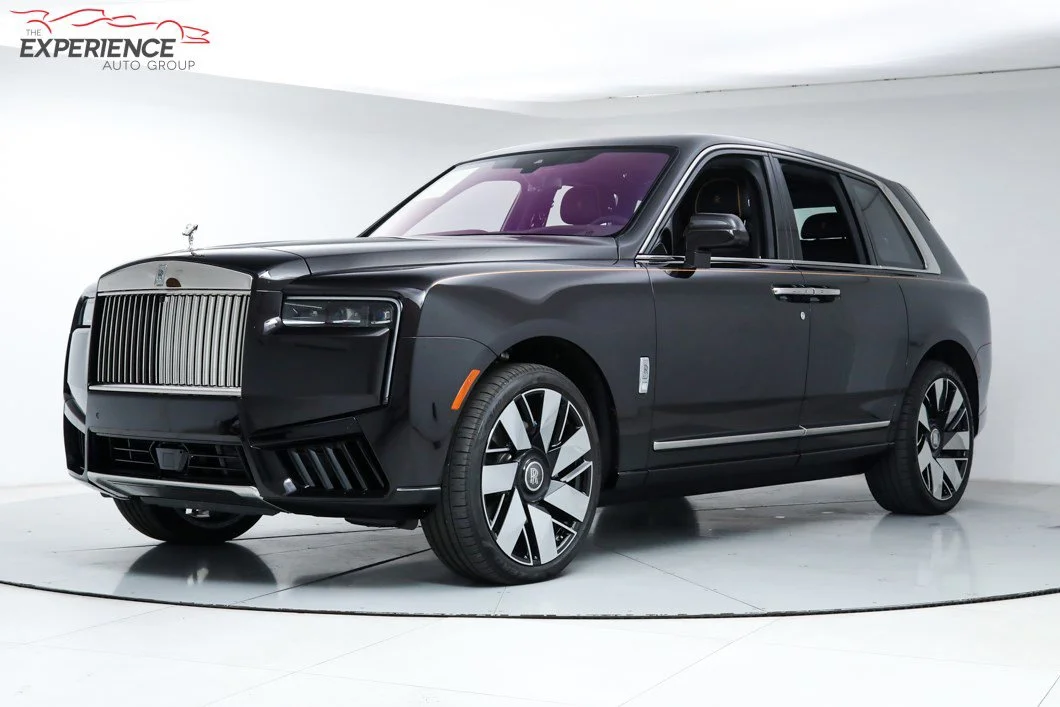 2025 Rolls-Royce Cullinan -'s photo