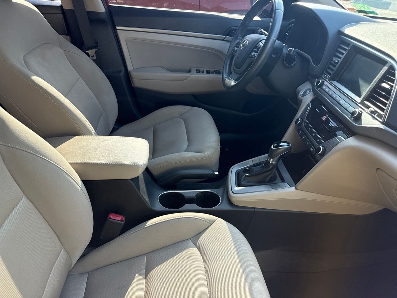 Used 2017 Red Hyundai Value Edition image 4