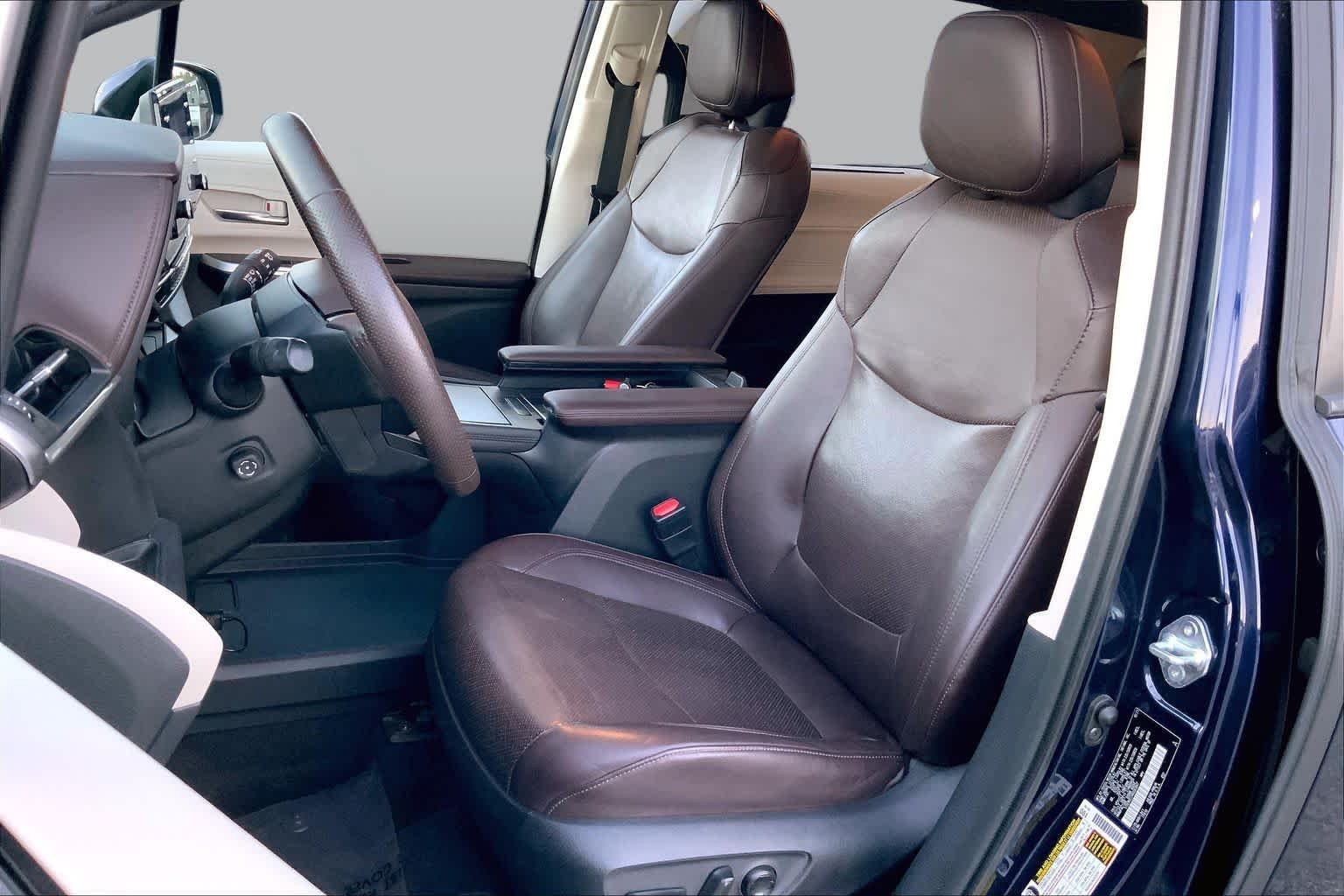 Used 2022 Blueprint Toyota Platinum image 7