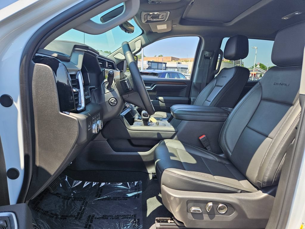 Certified Used 2026 Glacier White Tricoat GMC Denali image 10