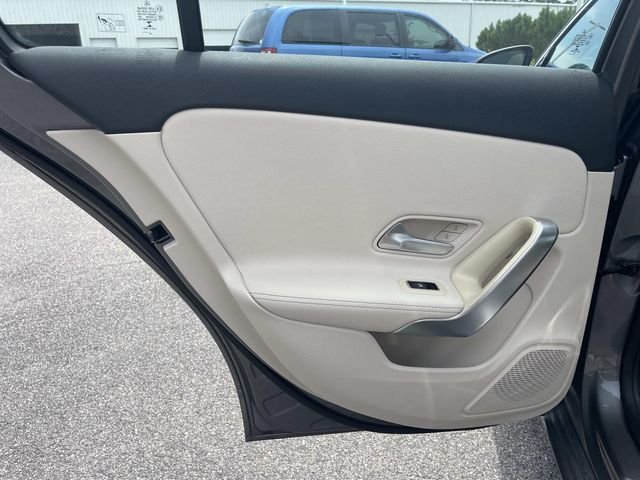 Used 2021 Gray Mercedes-Benz A 220 image 10