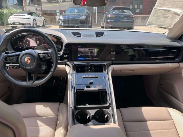 Used 2024 White Porsche 4 image 26
