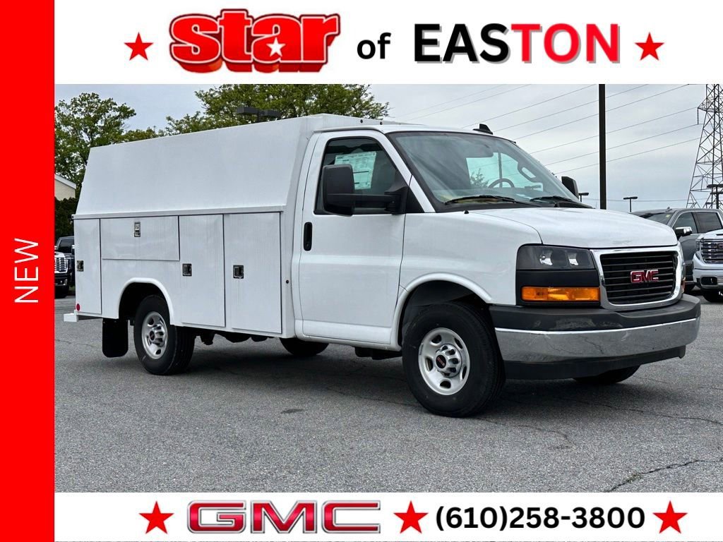 2025 GMC Savana 3500 139" WB's photo