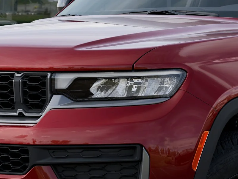 New 2026 Velvet Red Pearl-Coat Exterior Paint Jeep Altitude image 36