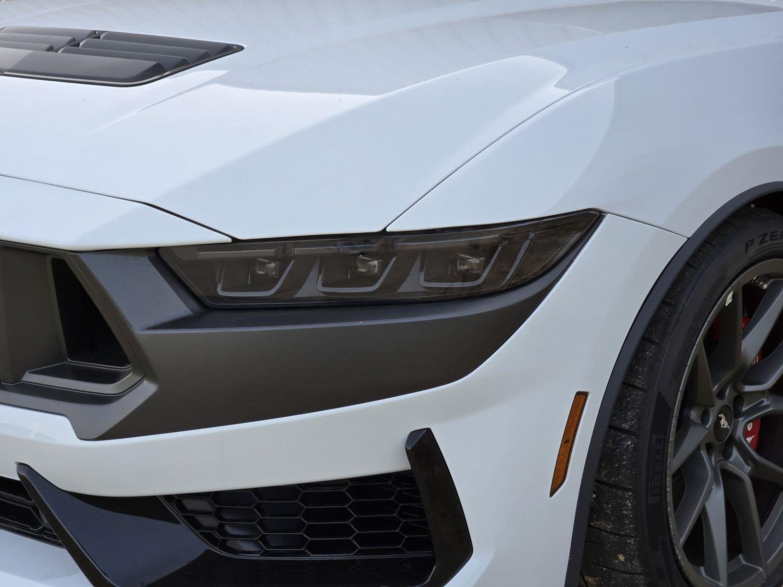 New 2026 Oxford White Ford Dark Horse® image 5