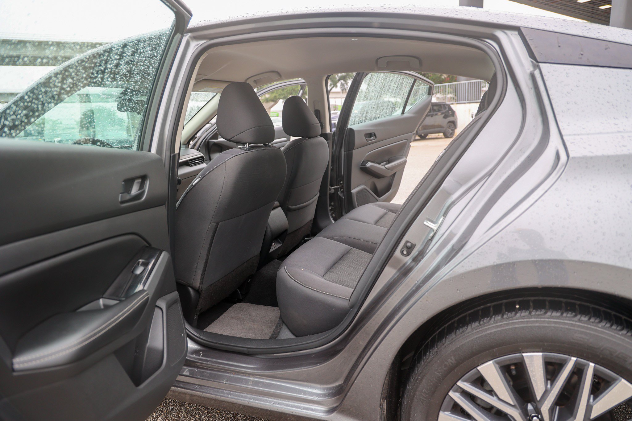 Used 2023 Gun Metallic Nissan 2.5 SV image 30