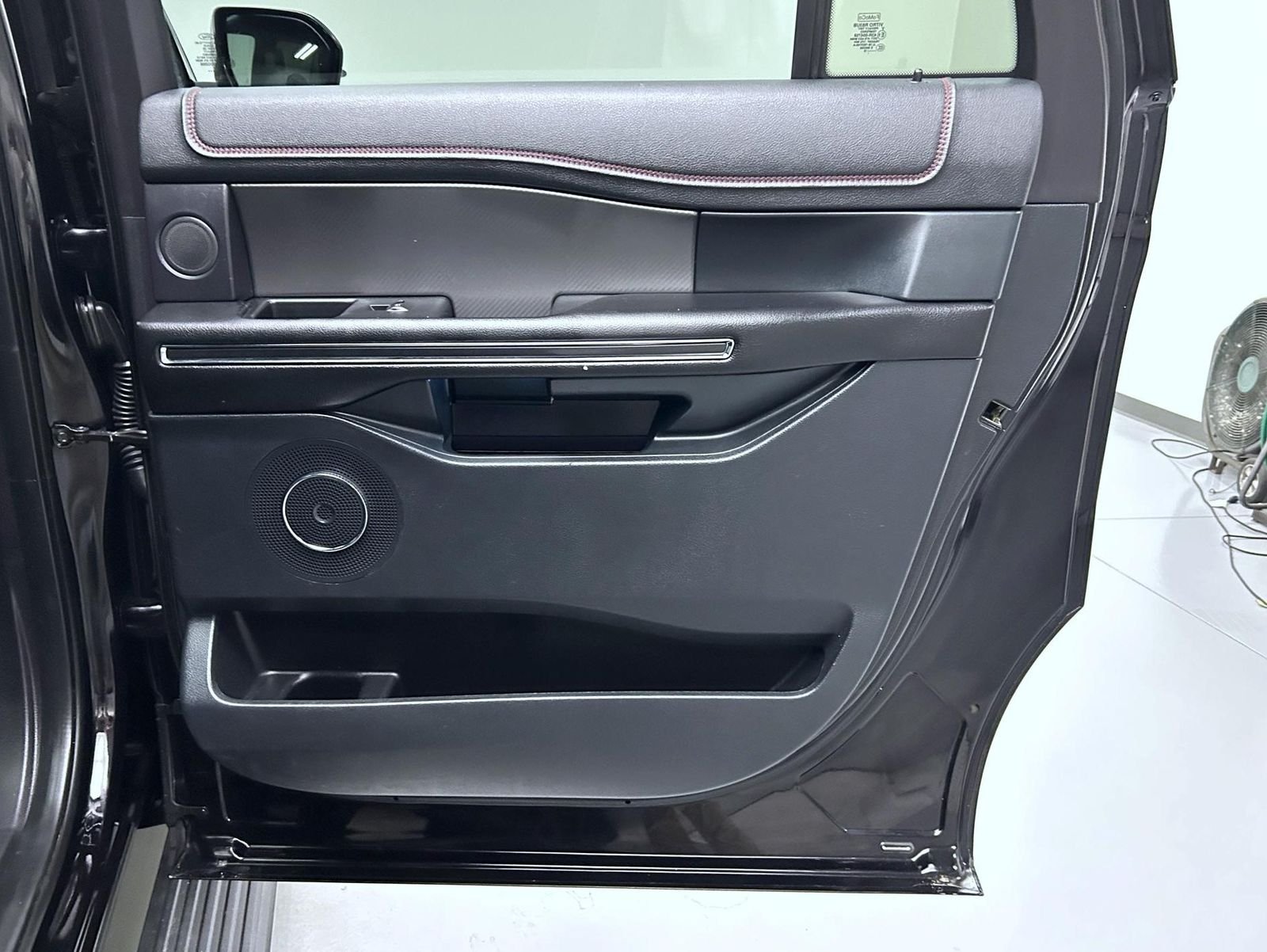 Used 2019 Black Ford Limited image 17