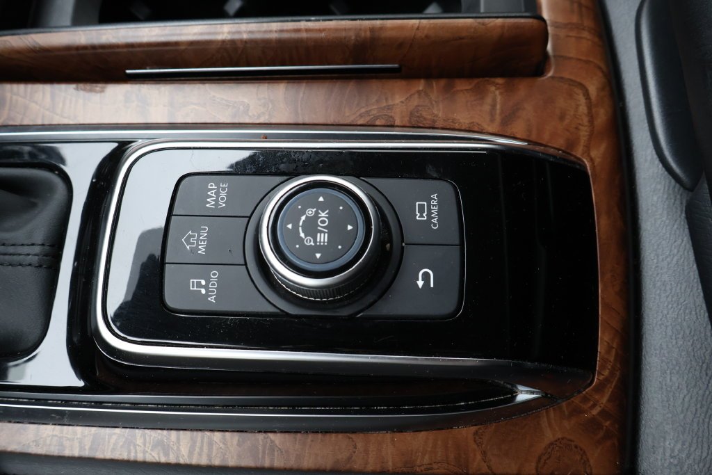 2024 Nissan Armada SL - Photo 29