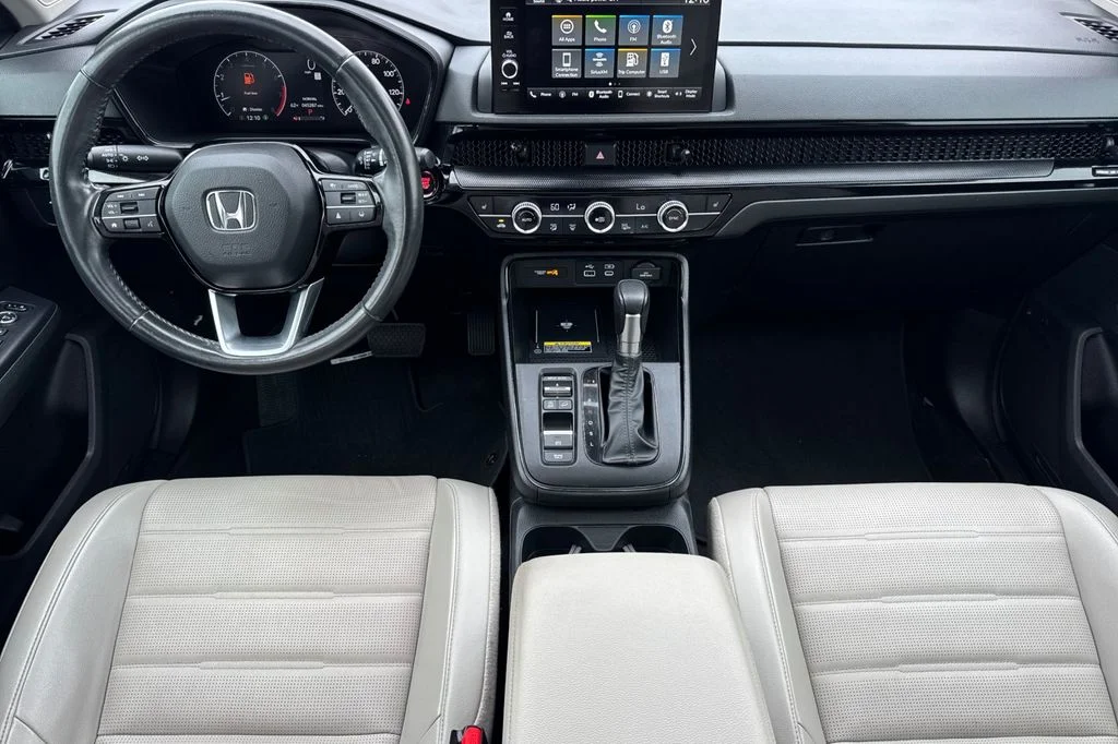 Used 2024  Honda EX-L image 17