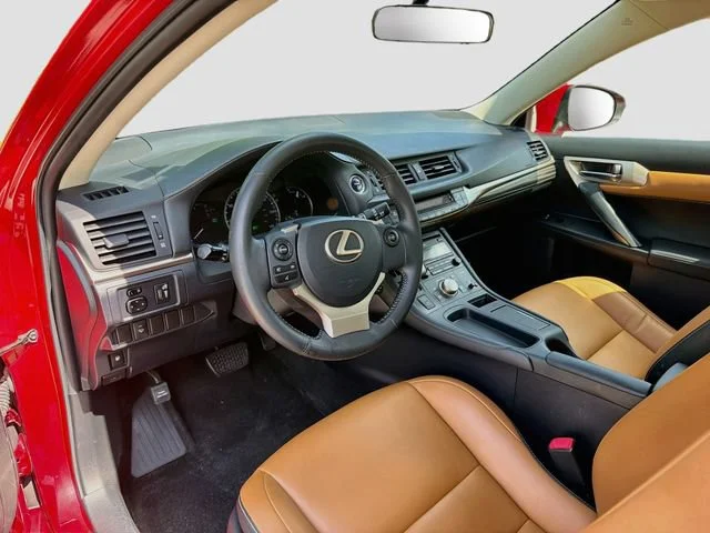 Used 2014 Red Line Lexus Hybrid image 24