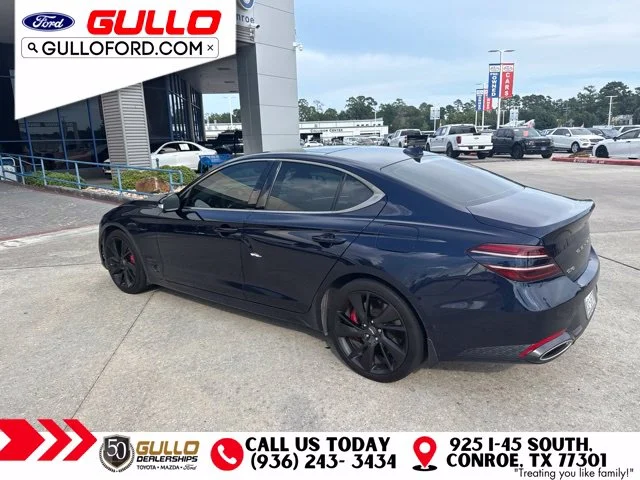 Used 2023 Capri Blue Genesis 3.3T image 5