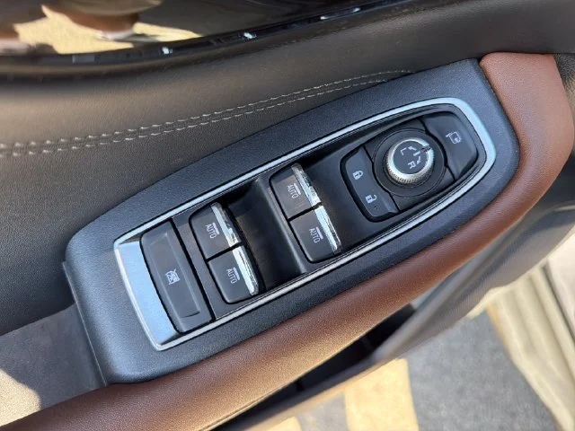 Used 2024 Gray Subaru Touring XT image 17