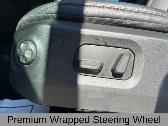 Used 2026 Blue Jeep Sahara image 17