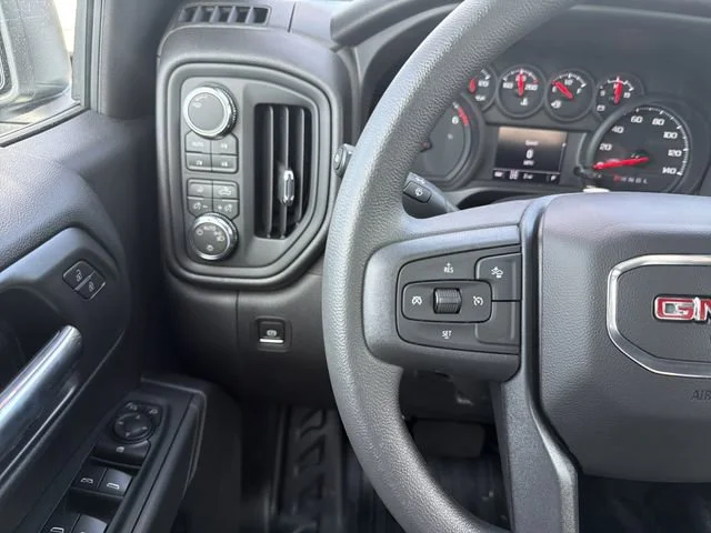 New 2026 Summit White GMC Pro image 28