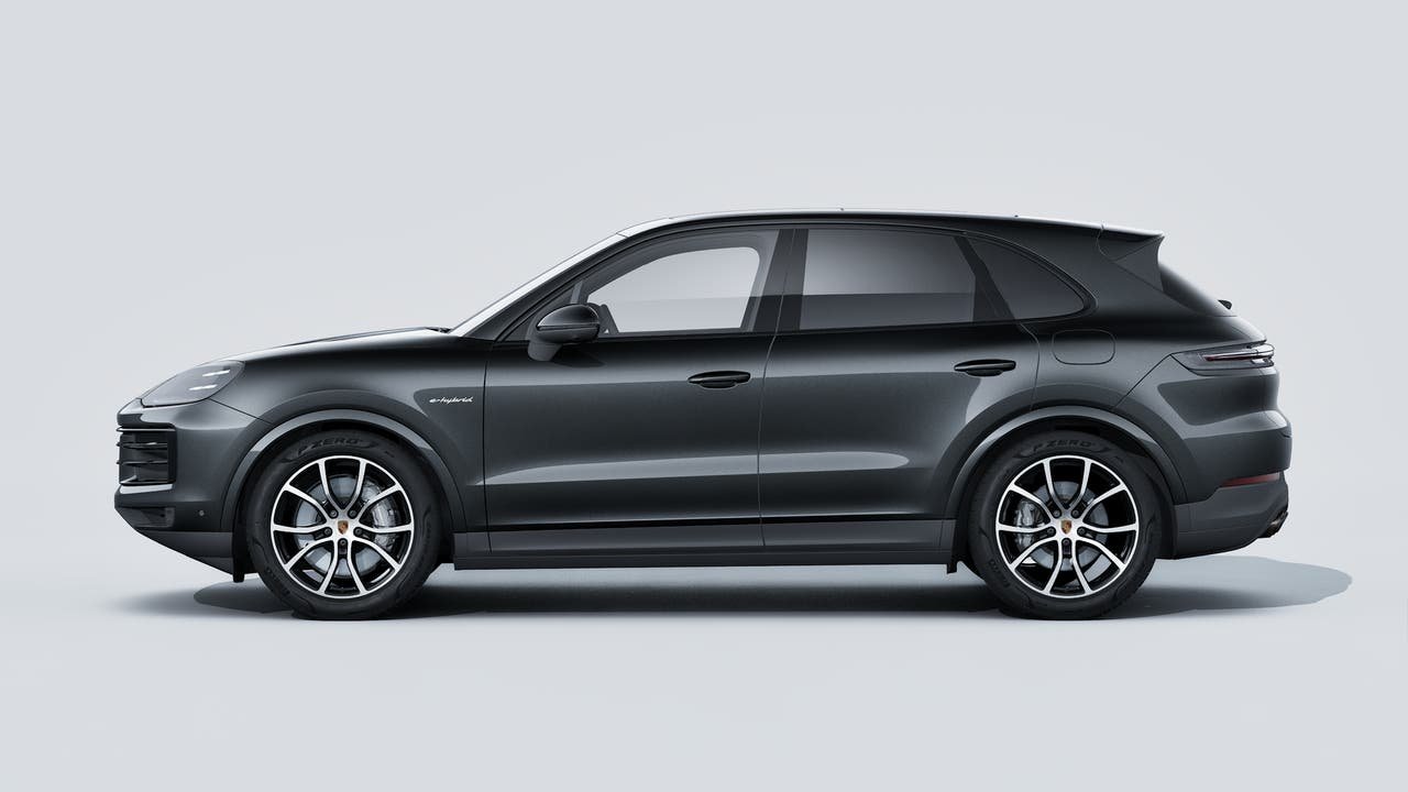 New 2026 Chromite Black Metallic Porsche E-Hybrid image 2
