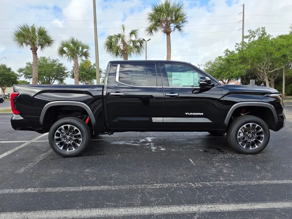 2026 Toyota Tundra Limited - Photo 12