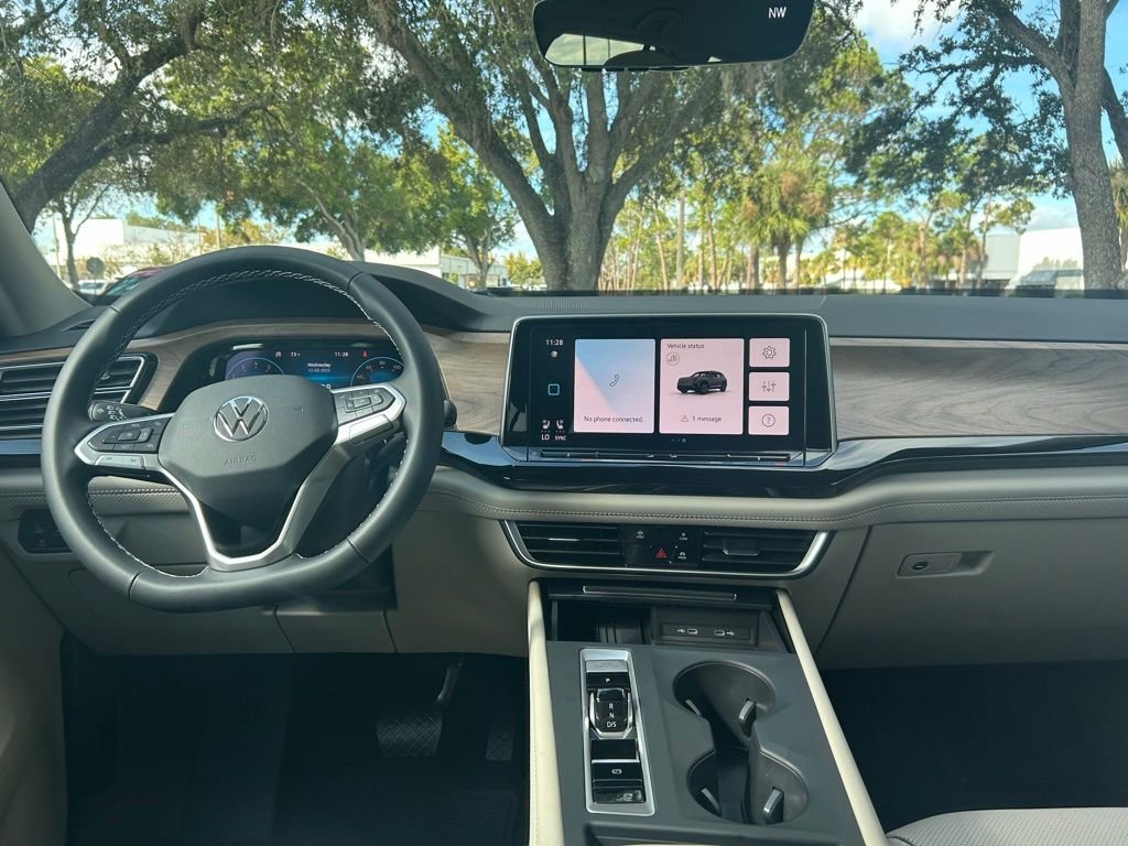 New 2026 Silver Volkswagen SE w/Technology image 45