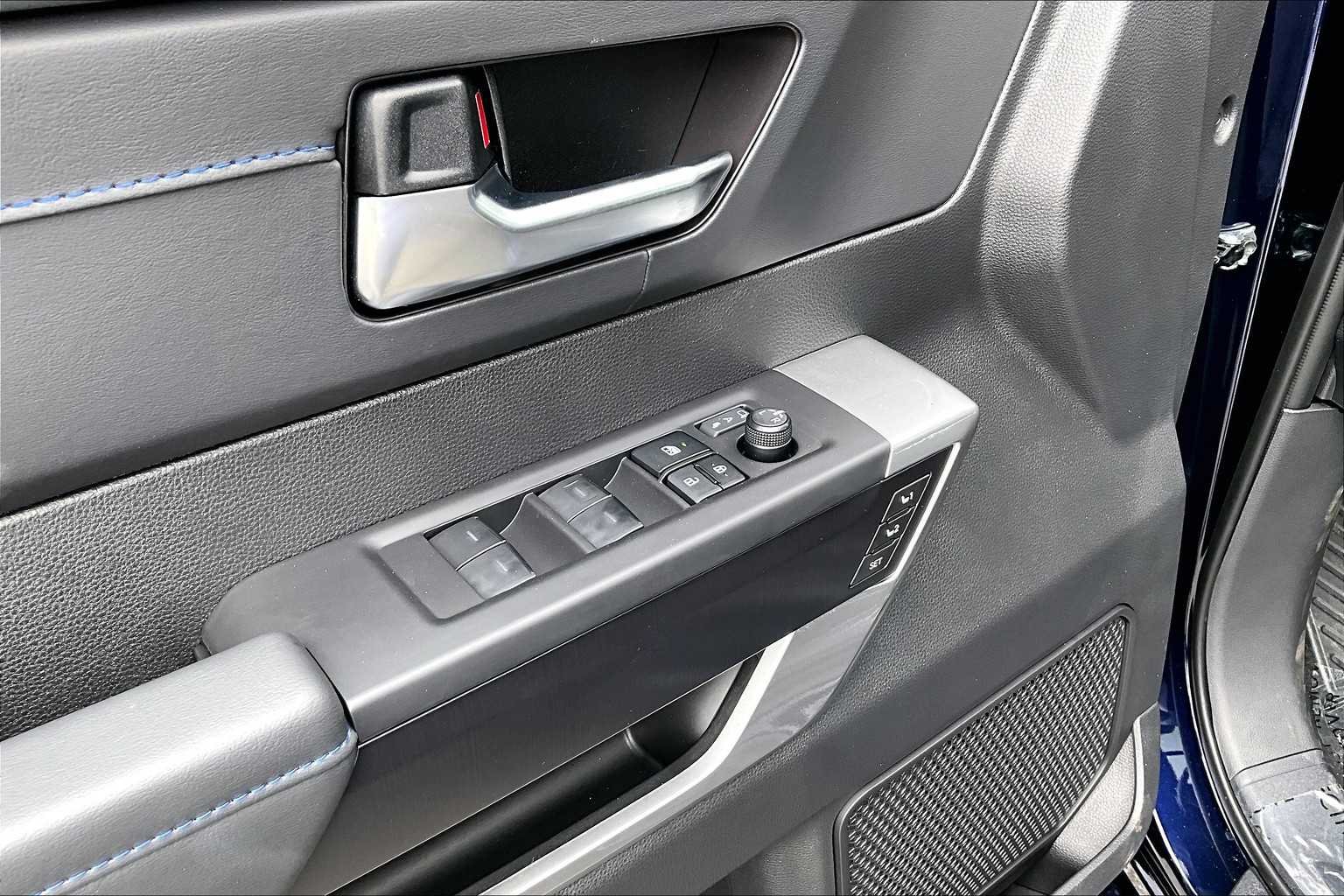 2025 Toyota Tundra Platinum - Photo 20