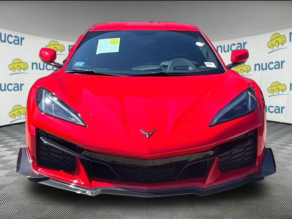 Used 2023 Red Chevrolet Z06 image 2