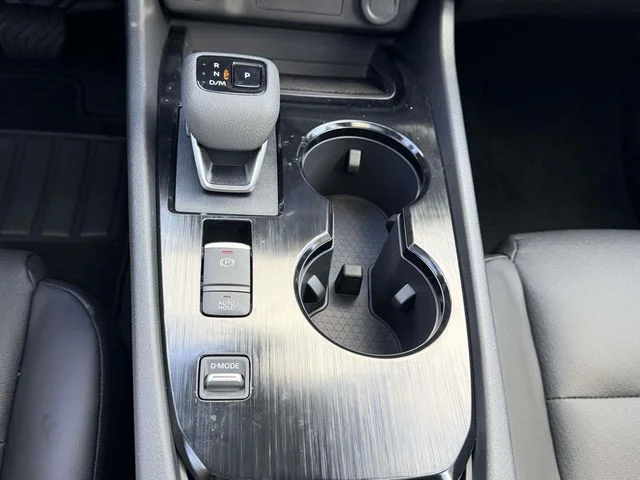 New 2026 Everest White Pearl TriCoat Nissan Dark Armor™ image 23