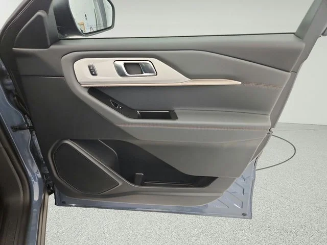 New 2026 Vapor Blue Metallic Ford Active image 61