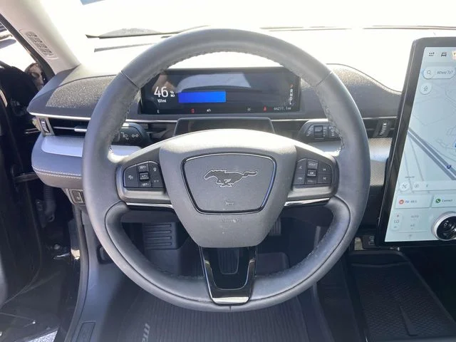 Used 2023 Black Ford Select image 19