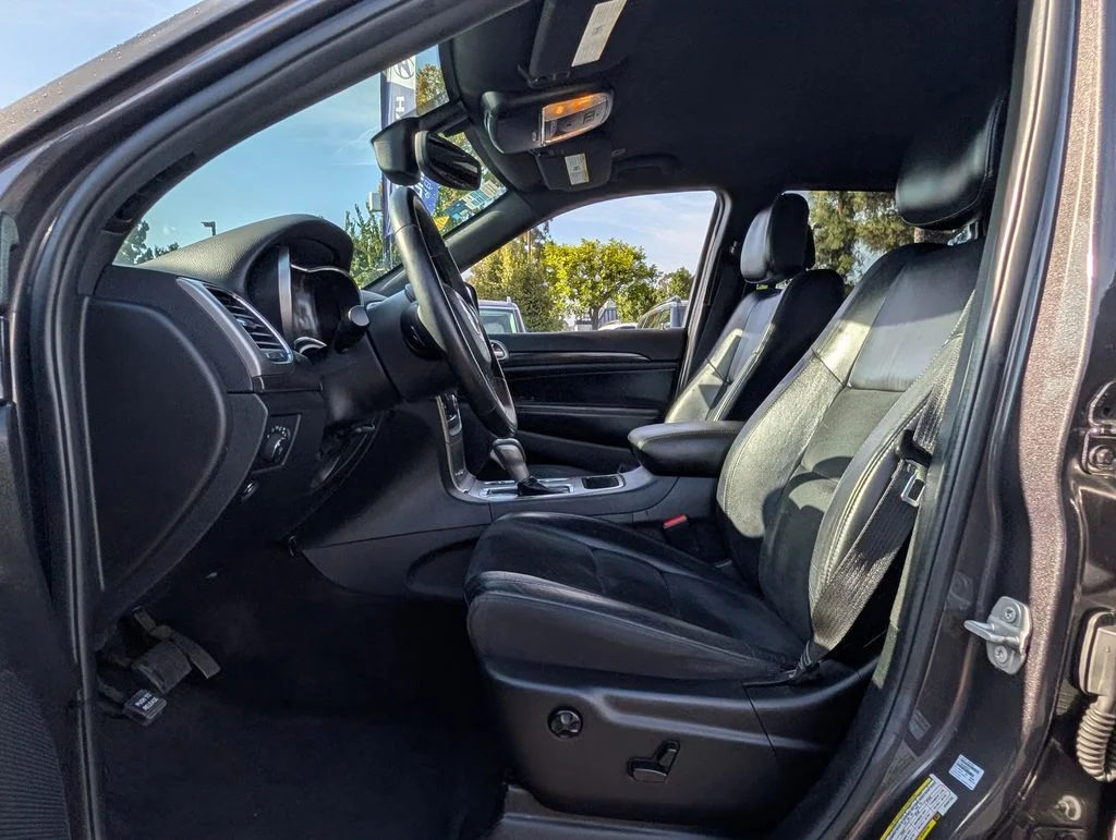 2018 Jeep Grand Cherokee Altitude - Photo 11