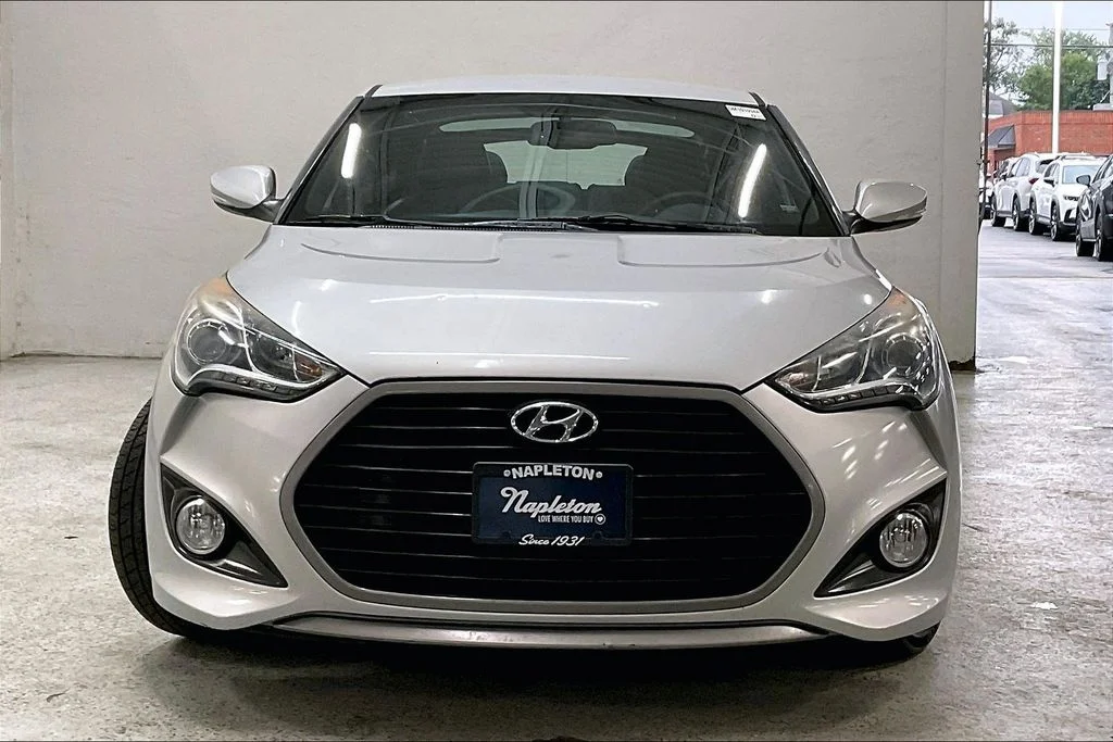 Used 2016 Silver Hyundai Turbo image 2