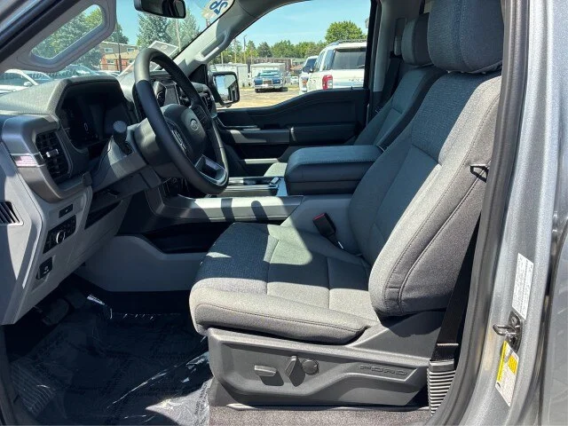 New 2026 Iconic Silver Metallic Ford XLT image 30
