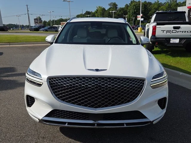 Used 2025 White Genesis 2.5T image 2
