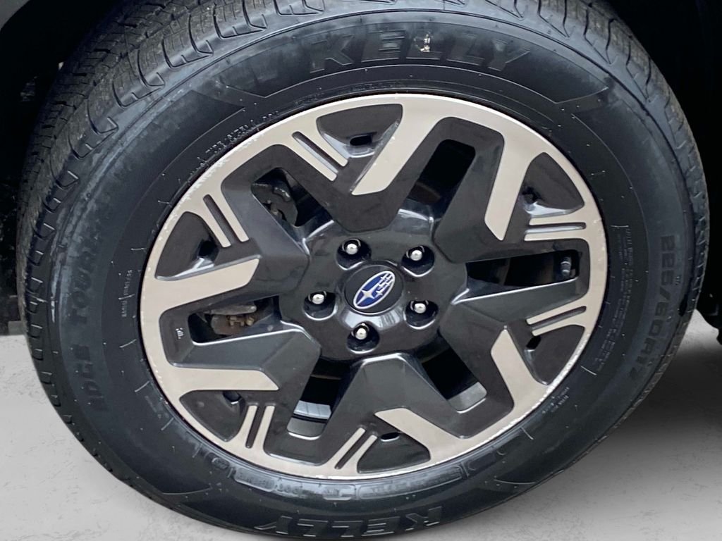 Used 2025 White Subaru Premium image 27
