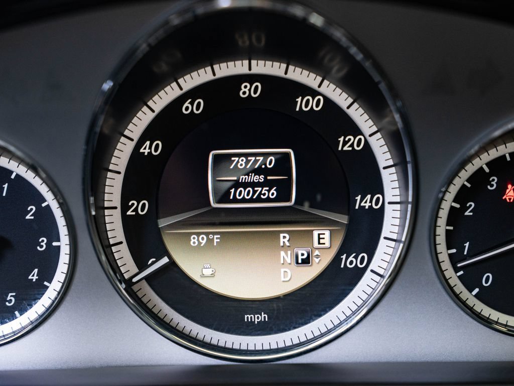 Used 2012 White Mercedes-Benz E 350 Luxury image 33