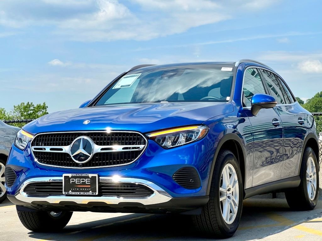 2026 Mercedes-Benz GLC