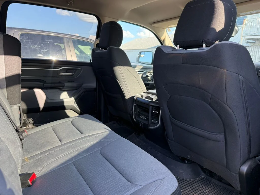 Used 2020 Blue Ram Big Horn/Lone Star image 4
