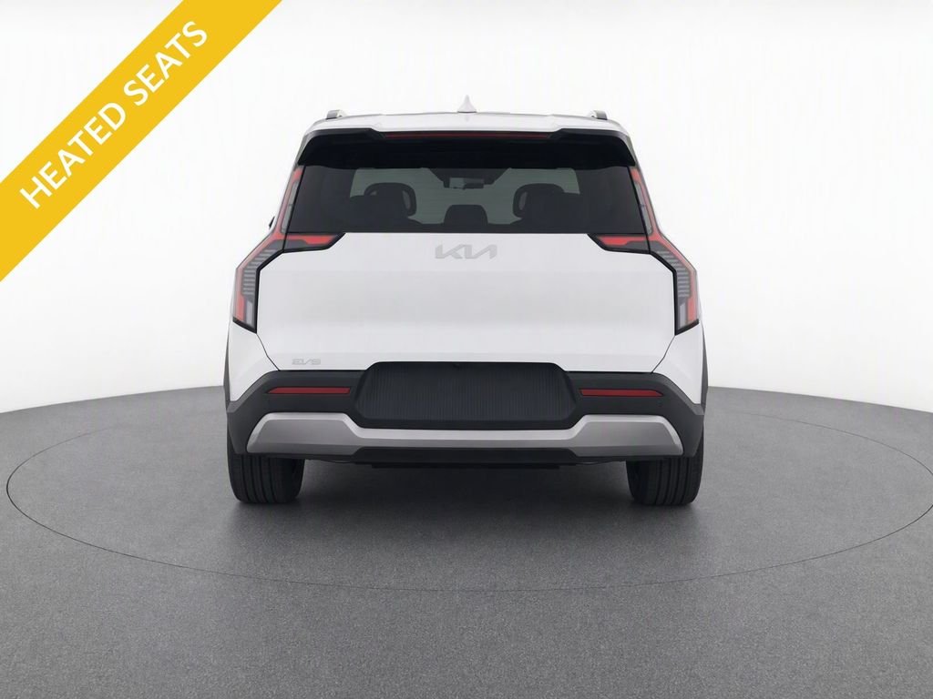 Used 2024 White Kia Wind image 6